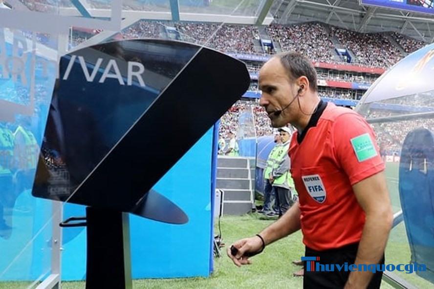 Giải thích rõ var là gì trong bóng đá 2 var-la-gi-trong-bong-da-2