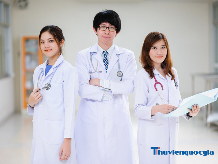 bac-si-noi-tru-khong-chon-chuyen-nganh